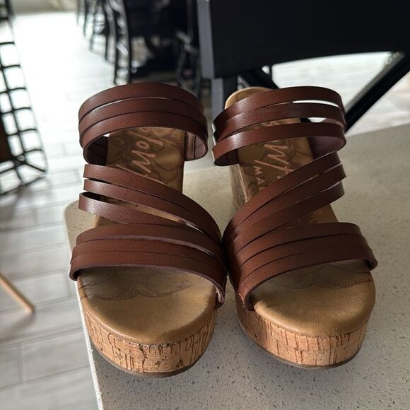 Blowfish Brown Cork Wedge Heels Straps Sandals Open Toes 7 Boho Retro Chic - Picture 2 of 9